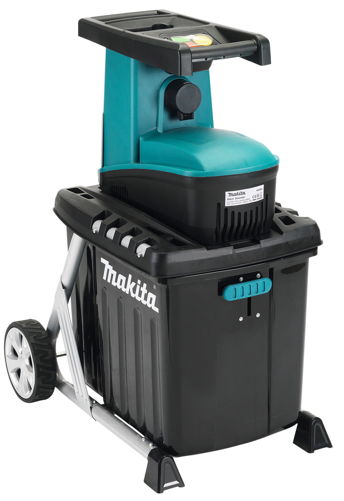 Сетевой измельчитель Makita UD2500 • 2500 Вт • бак 67 л